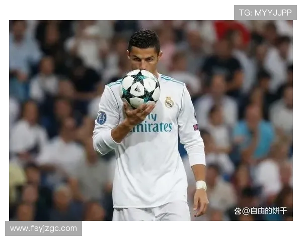 C罗长子加入皇马U16训练 或将加盟青训系统 C罗长子加入皇马U16训练 或将加盟青训系统